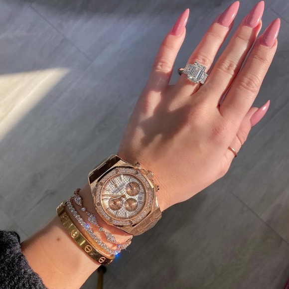 Meet your Posher, Nicole - Picture 15 of 16